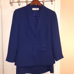 Tahari ASL skirt suit size 8